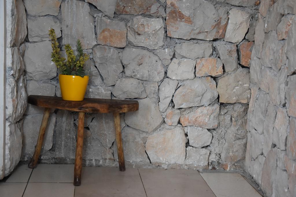 Mono Kai Triangle Apartment Trogir Bagian luar foto